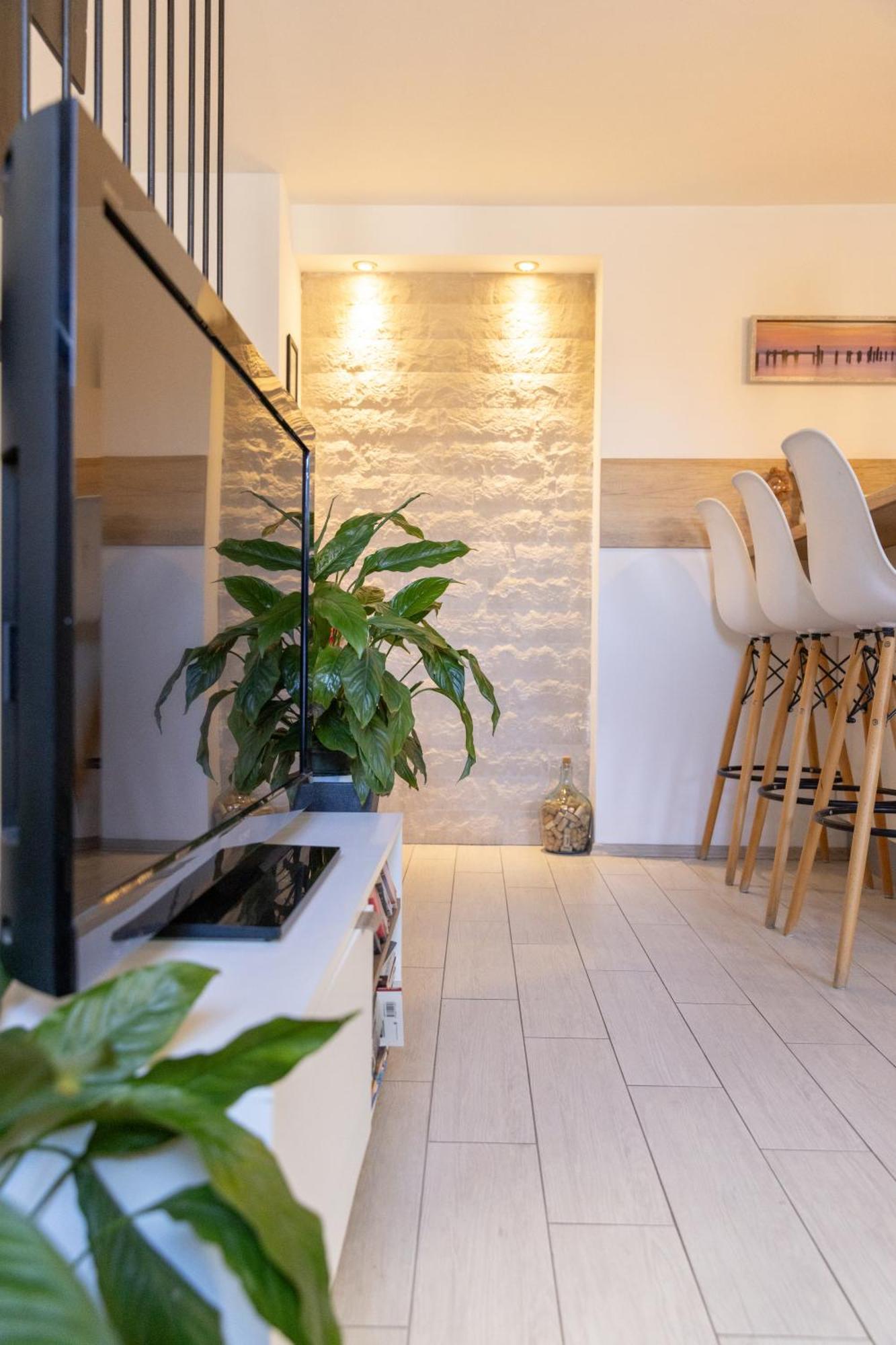 Central Split Rooms And Apartments Paese Exterior foto
